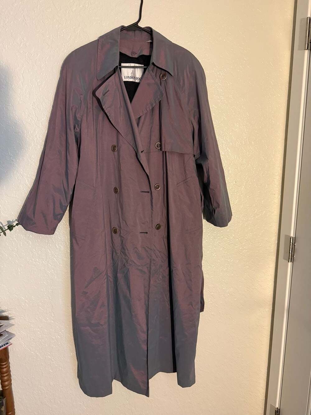 Vintage London Fog Trench Coat Size 6 Reg Purple Shimmer Iridescent Belted Long